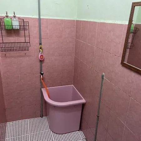 Aisyah Homestay Arau Exterior photo