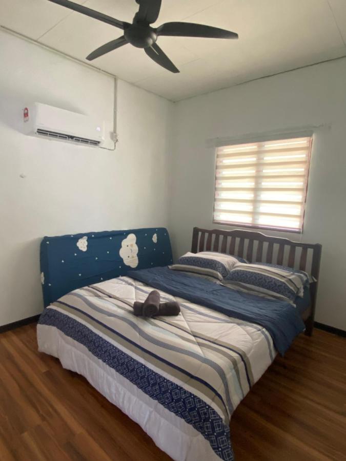 Aisyah Holiday home *